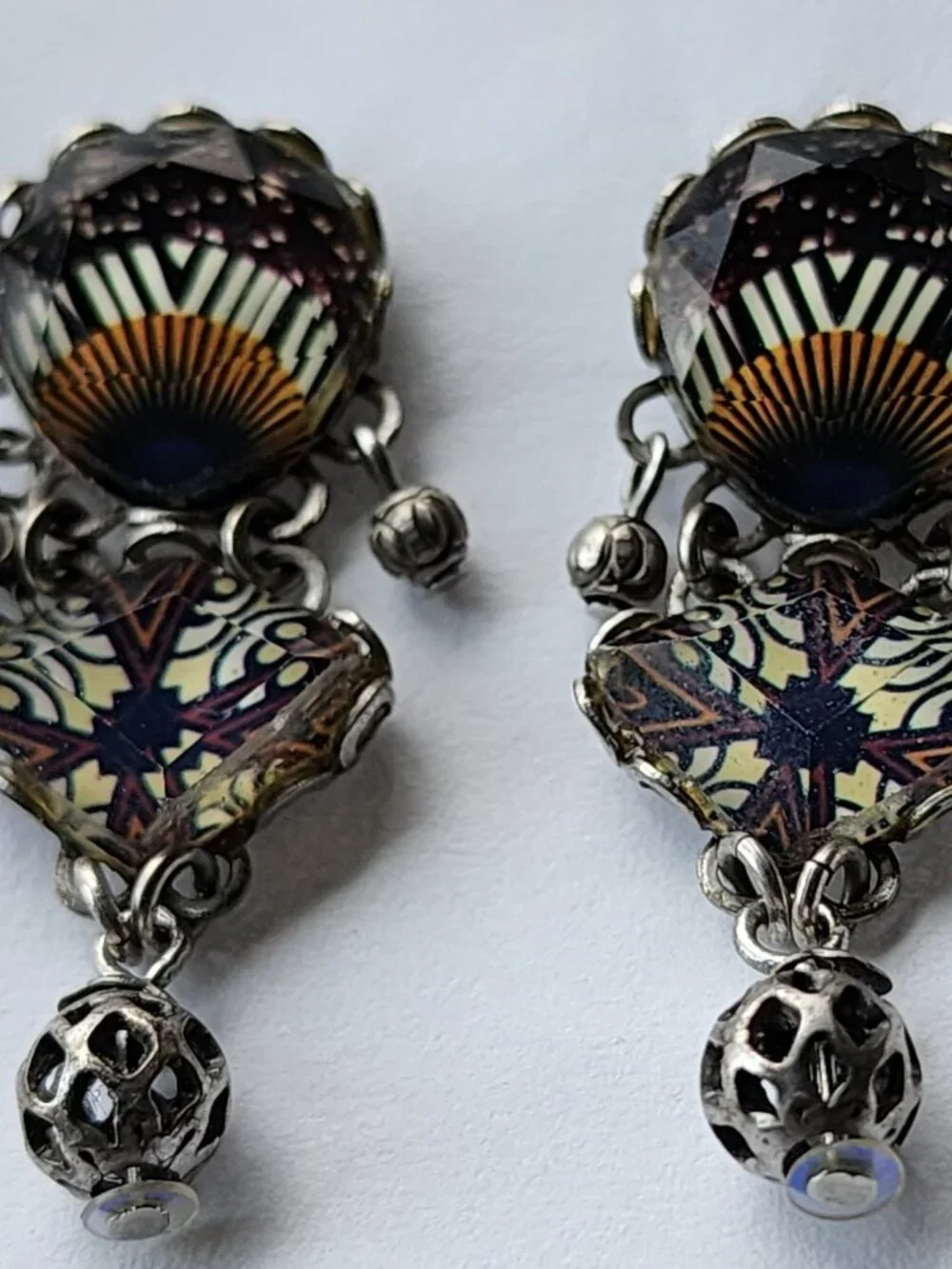 OOAK Ayala Bar Handcrafted, Fabric Inlay, Faceted Lucite & Metal Bead Earrings!! - Picture 11 of 16